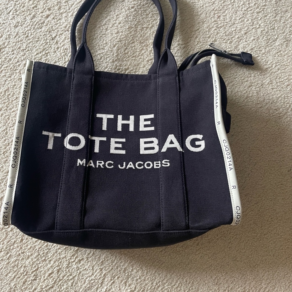 Marc Jacob’s Large Tote Bag